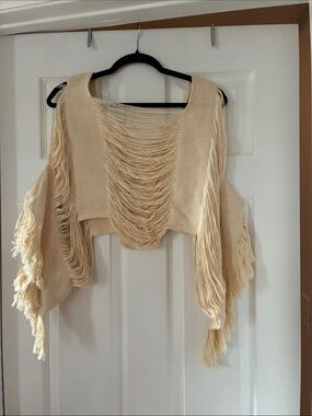 Never Worn Bohemian Cream Fringe Top -fits like a medium